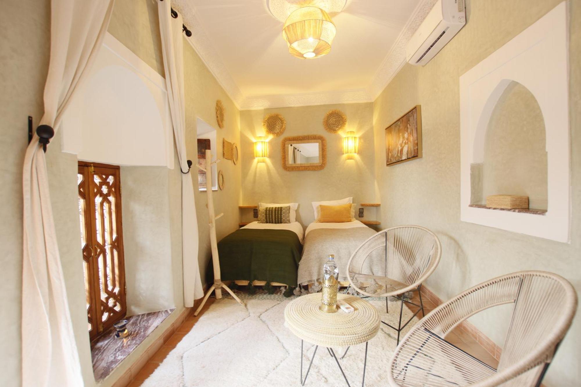 Riad Chez Henriette Маракеш Екстериор снимка