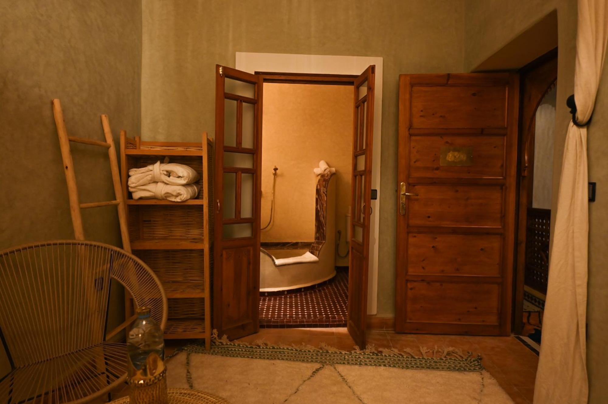 Riad Chez Henriette Маракеш Екстериор снимка