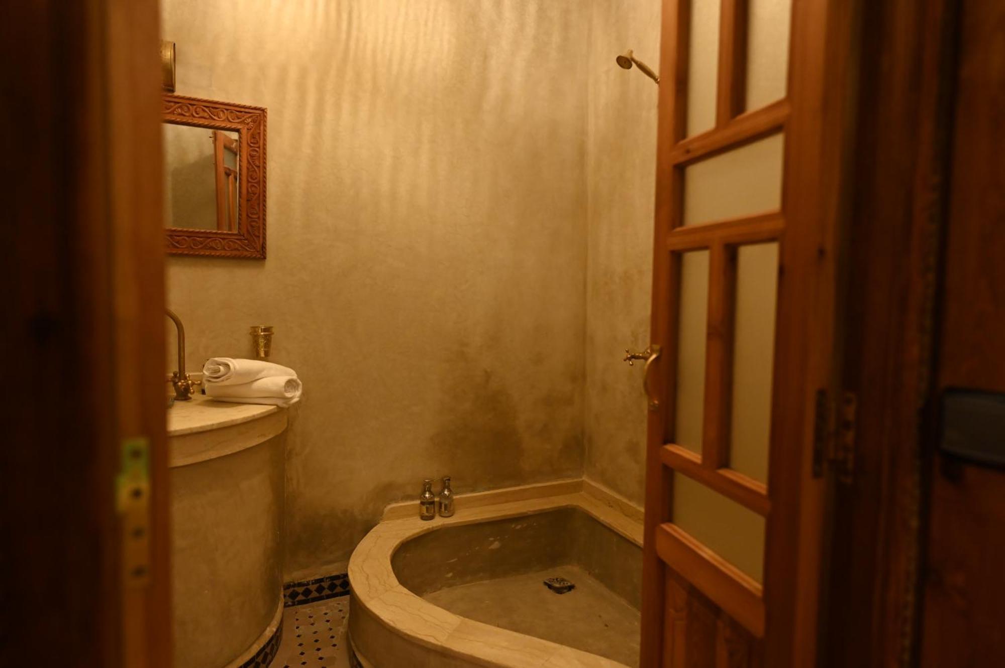 Riad Chez Henriette Маракеш Екстериор снимка