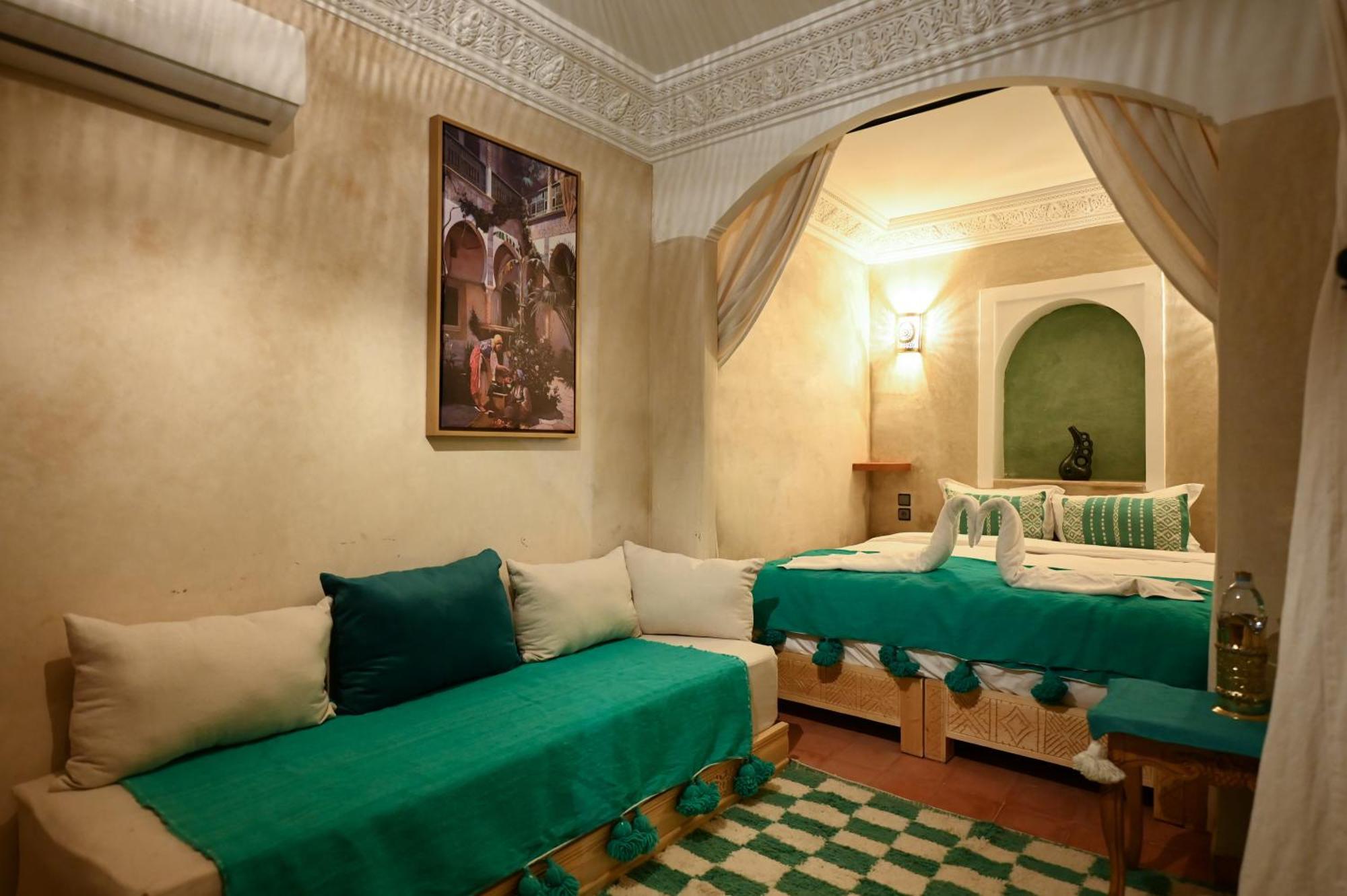 Riad Chez Henriette Маракеш Екстериор снимка