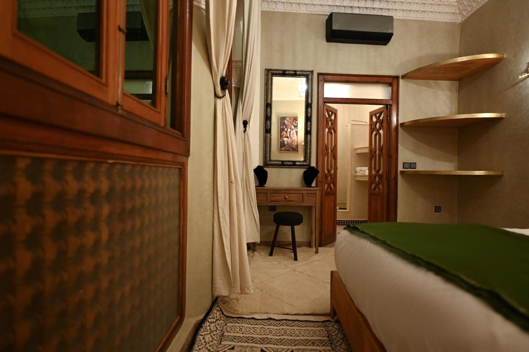 Riad Chez Henriette Маракеш Екстериор снимка