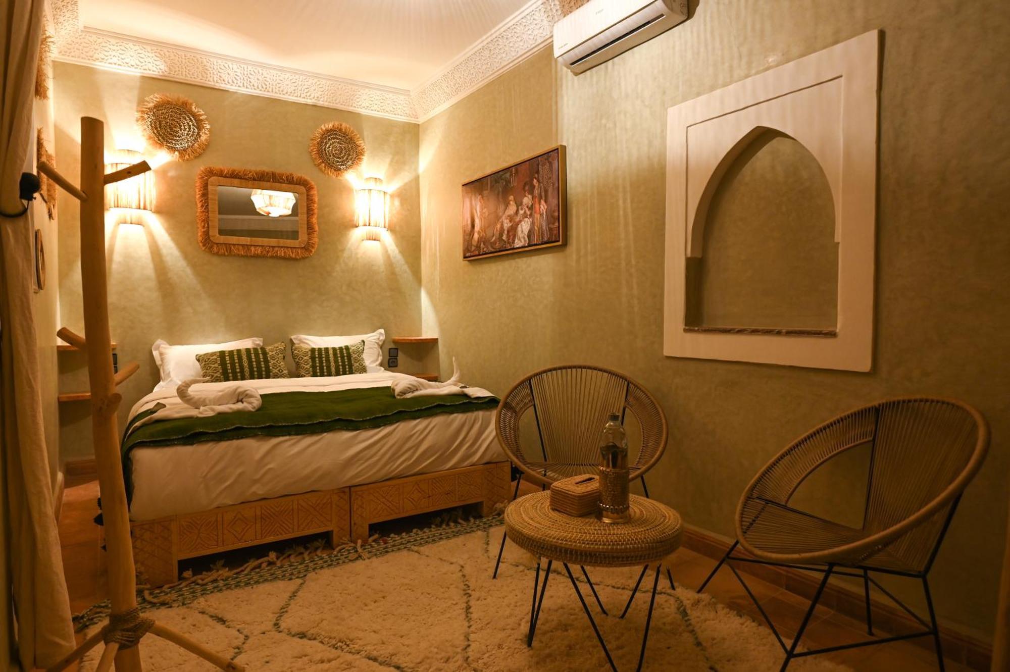 Riad Chez Henriette Маракеш Екстериор снимка